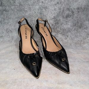 Coach Slingback leather pumps black/gold